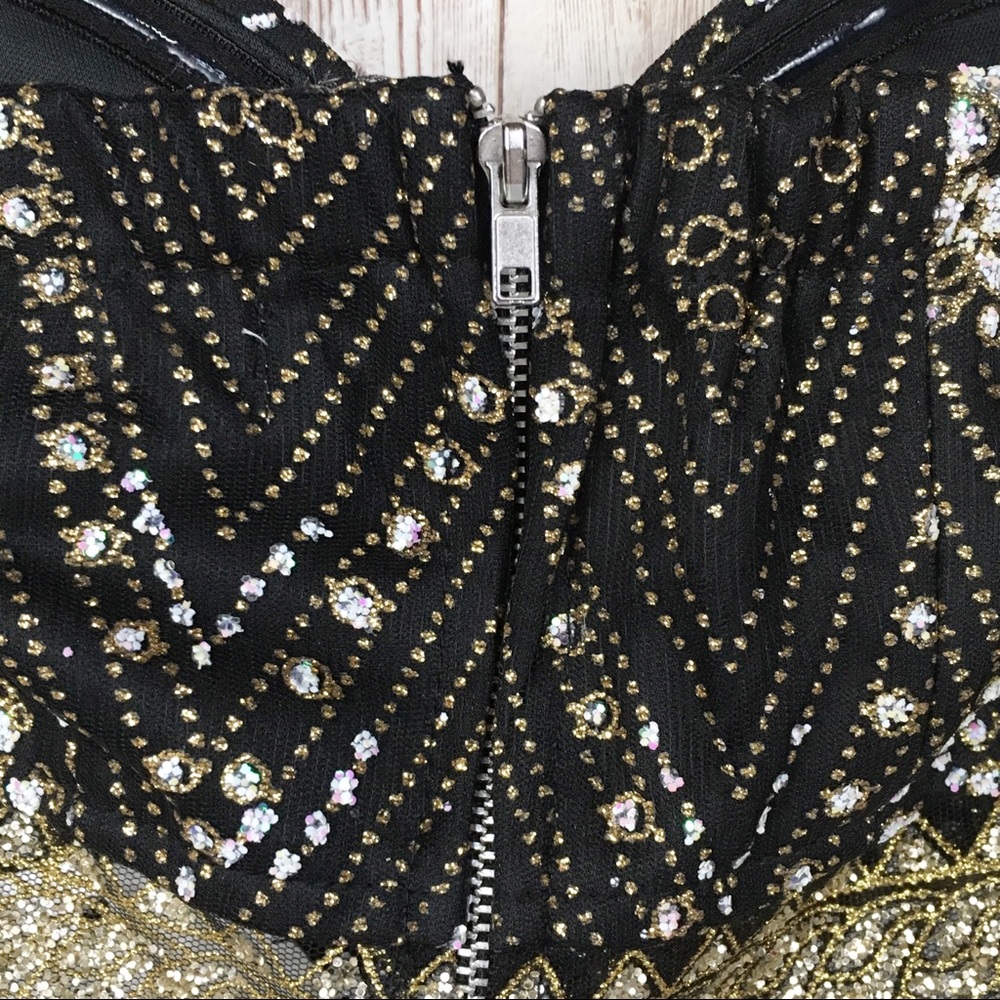 Xenia Boutique Byzantine Glitter Mini Dress Size 2 - Picture 7 of 8